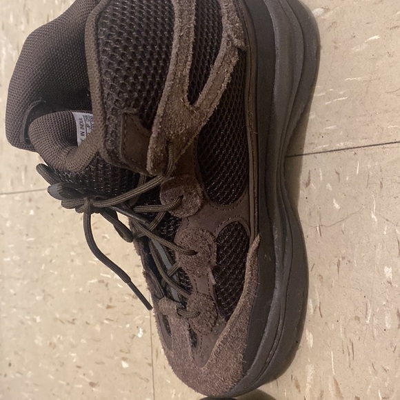 Original Yeezy Dessert Boots Brown KIDS size 1 1/2 - Picture 6 of 8